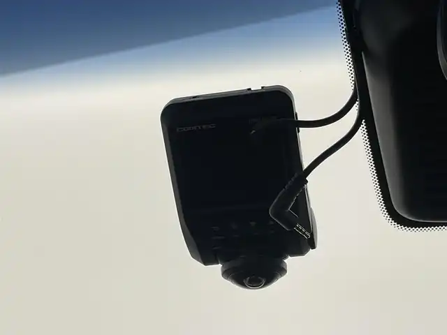 日産 エルグランド 250HWS Sジェットブラック アーバンクロム 埼玉県 2020(令2)年 3.6万km ファントムブラック サンルーフ　純正ナビ　フリップダウンモニター　アラウンドビューモニター　茶レザーシート　ビルトインＥＴＣ　３６０度ドライブレコーダー　レーダークルーズコントロール　シートヒーター　ＬＥＤヘッドライト
