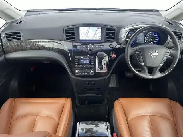日産 エルグランド 250HWS Sジェットブラック アーバンクロム 埼玉県 2020(令2)年 3.6万km ファントムブラック サンルーフ　純正ナビ　フリップダウンモニター　アラウンドビューモニター　茶レザーシート　ビルトインＥＴＣ　３６０度ドライブレコーダー　レーダークルーズコントロール　シートヒーター　ＬＥＤヘッドライト