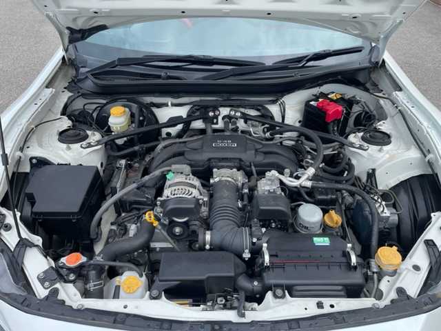 トヨタ ８６ GT リミテッド 福島県 2014(平26)年 3.8万km サテンホワイトパール オートマシフト 純正ナビ フルセグTV Bluetooth バックカメラ ハーフレザーシート パドルシフト オートライト シートヒーター ETC リアウィング 17インチ純正アルミホイール スマートキー