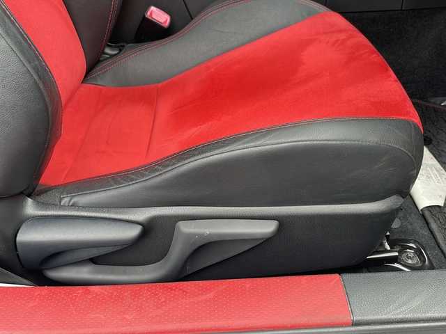 トヨタ ８６ GT リミテッド 福島県 2014(平26)年 3.8万km サテンホワイトパール オートマシフト 純正ナビ フルセグTV Bluetooth バックカメラ ハーフレザーシート パドルシフト オートライト シートヒーター ETC リアウィング 17インチ純正アルミホイール スマートキー