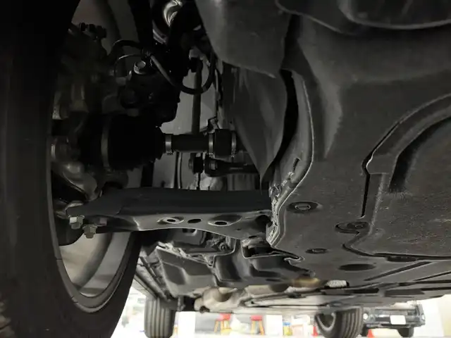 レクサス ＮＸ 350h バージョンL 三重県 2023(令5)年 1.4万km ソニッククォーツ Pガソリン・ハイブリッド/FF/MTモード付CVT/14インチディスプレイオーディオPlus＋ナビ/（FM/AM/TV/Bluetooth/USB/iPod/Miracast/CarPlay/AndroidAuto）/バックカメラ・サイドカメラ（助手席側）/ETC2.0/LEXUS Safety System＋/・プリクラッシュセーフティ/・緊急時操舵支援＋フロントクロストラフィックアラート＋レーンチェンジアシスト/・アダプティブハイビームシステム/・レーントレーシングアシスト/・レーダークルコン/・ロードサインアシスト/・プロアクティブドライビングアシスト/●ブラインドスポットモニター/●安心降車アシスト/●パーキングサポートブレーキ（前後静止物＋後方接近車両）/●ITS Connect/など/装備/・茶革シート（本革）/・8wayパワーシート（Dメモリー、ランバーサポート付/N）/・シートベンチレーション（D/N）/・シートヒーター（D/N/REAR）/・ハンズフリーパワーバックドア/・AC100Vコンセント（100W）/・カラーヘッドアップディスプレイ（連動ステアリングスイッチ付）/・左右独立オートエアコン/・オートライト、3眼LEDヘッドランプ/・20inAW/・スマートキーx2、カードキーx1/など