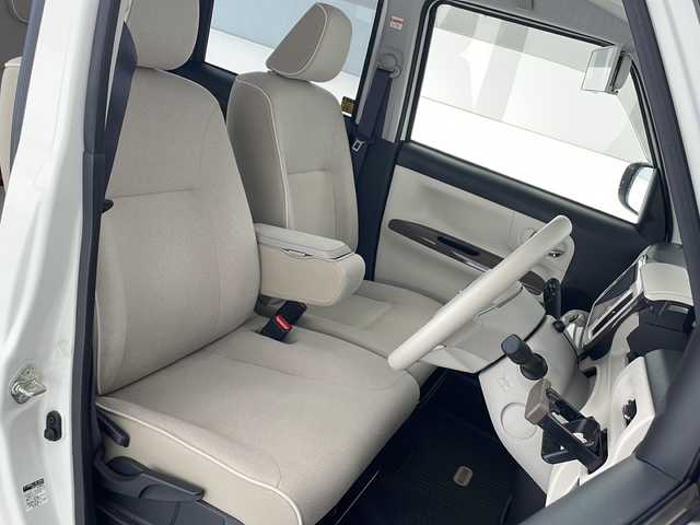 ダイハツ ムーヴ キャンバス G メイクアップ VS SAⅢ 沖縄県 2021(令3)年 1.7万km パールホワイトⅢ/ナチュラルベージュマイカメタリック 2トーン 純正ナビ(ＮＳＺＮ－Ｘ７１Ｄ)/(フルセグＴＶ　Ｂｌｕｅｔｏｏｔｈ　ＣＤ　ＤＶＤ　ＡＭ　ＦＭ)/パノラマモニター/両側パワースライドドア/ＥＴＣ/ドライブレコーダー/ＵＳＢ入力端子/ＨＤＭＩ/シートヒーター/スマートキー/ステアリングスイッチ/アイドリングストップ/オートライト/オートマチックハイビーム/ＬＥＤヘッドライト/純正フロアマット