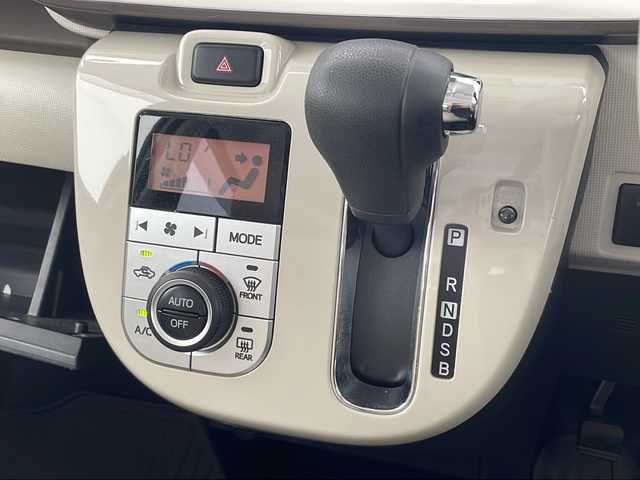 ダイハツ ムーヴ キャンバス G メイクアップ VS SAⅢ 沖縄県 2021(令3)年 1.7万km パールホワイトⅢ/ナチュラルベージュマイカメタリック 2トーン 純正ナビ(ＮＳＺＮ－Ｘ７１Ｄ)/(フルセグＴＶ　Ｂｌｕｅｔｏｏｔｈ　ＣＤ　ＤＶＤ　ＡＭ　ＦＭ)/パノラマモニター/両側パワースライドドア/ＥＴＣ/ドライブレコーダー/ＵＳＢ入力端子/ＨＤＭＩ/シートヒーター/スマートキー/ステアリングスイッチ/アイドリングストップ/オートライト/オートマチックハイビーム/ＬＥＤヘッドライト/純正フロアマット