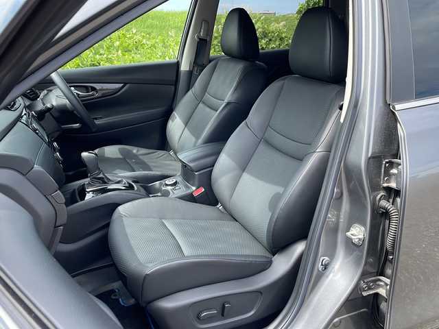 日産 エクストレイル ハイブリッド 20S 新潟県 2021(令3)年 5.1万km ダークメタルグレー 4WD/純正SDナビ/CD/DVD/BT/フルセグテレビ/全方位カメラ/ETC/ドライブレコーダー/衝突被害軽減ブレーキ/レーンキープアシスト/レーダークルーズコントロール/革シート/パワーシート/MTモード付きAT/ステアリングスイッチ/スマートキー/プッシュスタート/LEDヘッドライト/オートライト/オートハイビーム/純正17インチアルミホイール