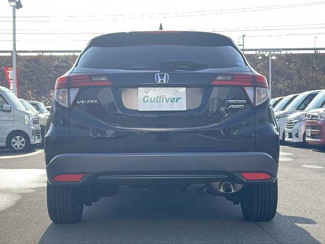 ホンダ ヴェゼル ハイブリッド X 青森県 2014(平26)年 12.1万km クリスタルブラックパール ・4WD/・純正ナビ/・バックカメラ/・Bluetooth/・衝突軽減ブレーキ/・クルーズコントロール/・プッシュスタート/・スマートキー/・パドルシフト/・純正16AW/・純正LEDヘッドライト/・純正フォグ/・ETC/・保証書・取説あり