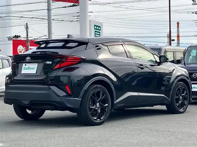 トヨタ Ｃ－ＨＲ G モード ネロ セーフティプラス 静岡県 2020(令2)年 6.6万km ブラックマイカ 純正ディスプレイオーディオ/全方位カメラ/エンジンスタートボタン/保証書/取扱説明書/パワーステアリング/パワーウィンドウ/アイドリングストップ/スマートキー/オートエアコン/レーダークルーズコントロール/純正ETC/純正フロアマット/ハーフレザーシート/D席N席シートヒーター/純正アルミホイール/ABS/BSM/横滑り防止装置/コーナーセンサー前後/レーンキープアシスト/オートライト/オートマチックハイビーム/LEDヘッドライト/W+サイドエアバック/カーテンエアバック/衝突軽減システム