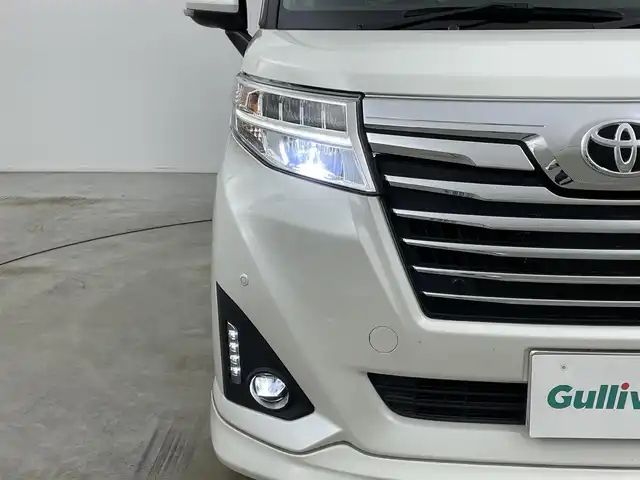 トヨタ ルーミー カスタムG 岡山県 2019(令1)年 3.6万km パールホワイトⅢ 社外9型ナビ MDV-M906HDL/地デジ/DVD/Bluetooth/SD/バックカメラ/スマートアシスト/両側パワースライドドア/シートヒーター/純正フロアマット/純正15インチアルミホイール/ビルトインETC2.0/クルーズコントロール/LEDヘッドライト/オートライト/プッシュスタート /スマートキー/シートカバー