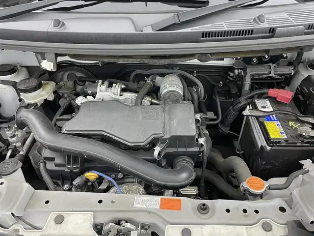トヨタ ルーミー カスタムG 岡山県 2019(令1)年 3.6万km パールホワイトⅢ 社外9型ナビ MDV-M906HDL/地デジ/DVD/Bluetooth/SD/バックカメラ/スマートアシスト/両側パワースライドドア/シートヒーター/純正フロアマット/純正15インチアルミホイール/ビルトインETC2.0/クルーズコントロール/LEDヘッドライト/オートライト/プッシュスタート /スマートキー/シートカバー
