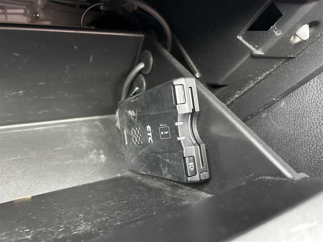 トヨタ ８６ GT 佐賀県 2012(平24)年 7万km ライトニングレッド 純正ナビ/　　CD/DVD/BT/フルセグ/バックカメラ/HIDオートライト/純正17インチアルミホイール/SPORTモードボタン/SNOWモードボタン/VSC SPORTボタン/トランクオープナー/スマートキー/ETC