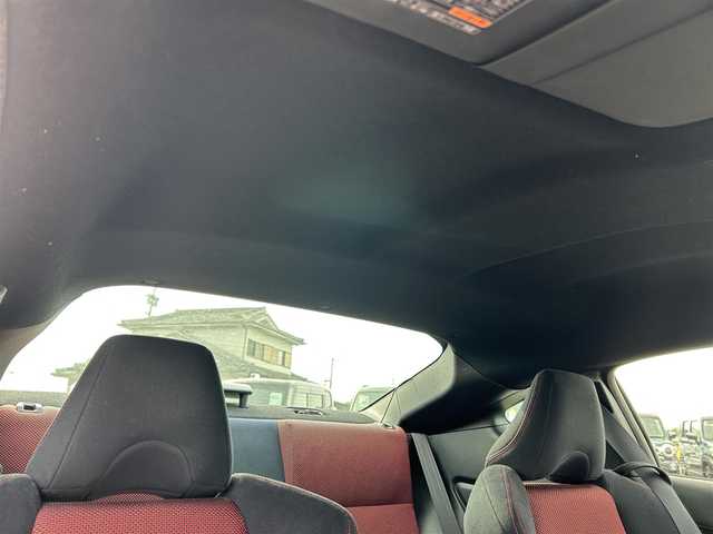 トヨタ ８６ GT 佐賀県 2012(平24)年 7万km ライトニングレッド 純正ナビ/　　CD/DVD/BT/フルセグ/バックカメラ/HIDオートライト/純正17インチアルミホイール/SPORTモードボタン/SNOWモードボタン/VSC SPORTボタン/トランクオープナー/スマートキー/ETC