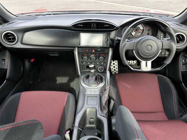 トヨタ ８６ GT 佐賀県 2012(平24)年 7万km ライトニングレッド 純正ナビ/　　CD/DVD/BT/フルセグ/バックカメラ/HIDオートライト/純正17インチアルミホイール/SPORTモードボタン/SNOWモードボタン/VSC SPORTボタン/トランクオープナー/スマートキー/ETC