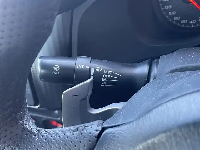 トヨタ ８６ GT 佐賀県 2012(平24)年 7万km ライトニングレッド 純正ナビ/・バックカメラ/・フルセグTV/BT/CD/DVD/社外ドラレコ型デジタルインナーミラー(SDなし)/HIDヘッドライト/オートライト/フォグランプ/純正17インチＡＷ/パドルシフト/ＥＴＣ/プッシュスタート/スペアキー×1/取扱説明書/保証書