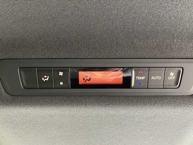 トヨタ ヴォクシー ハイブリッド ZS 煌Ⅱ 茨城県 2020(令2)年 5.9万km ブラッキッシュアゲハガラスフレーク 11インチナビ/フルセグTV/バックモニター/両側電動スライドドア/LEDライト/ETC/前後ドライブレコーダー/アダプティブクルーズコントロール/シートヒーター（D＋N席）/衝突軽減ブレーキ/横滑り防止機能/レーンキープアシスト/プッシュスタート/スマートキー