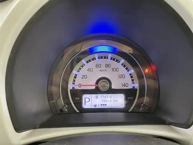 スズキ ハスラー G 兵庫県 2015(平27)年 7.9万km クリスタルホワイトパール/ブラック2トーン ・社外SDナビ/・ワンセグTV/・DVD再生可能/・バックカメラ/・ETC/・シートヒーターD席のみ/・衝突軽減ブレーキ/・アイドリングストップ/・横滑り防止装置/・スマートキー/・プッシュスタート/・社外フロアマット/・ドアバイザー