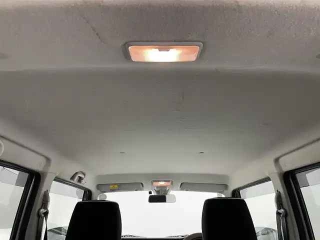 スズキ ハスラー G 兵庫県 2015(平27)年 7.9万km クリスタルホワイトパール/ブラック2トーン ・社外SDナビ/・ワンセグTV/・DVD再生可能/・バックカメラ/・ETC/・シートヒーターD席のみ/・衝突軽減ブレーキ/・アイドリングストップ/・横滑り防止装置/・スマートキー/・プッシュスタート/・社外フロアマット/・ドアバイザー