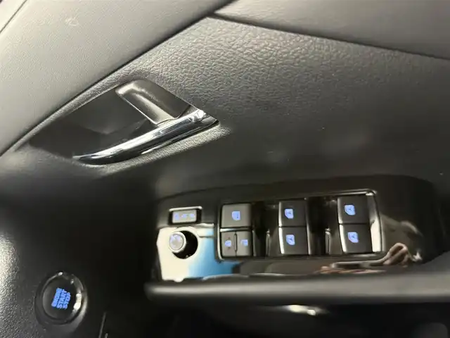 トヨタ アルファード S Cパッケージ 愛知県 2020(令2)年 5.3万km ホワイトパールクリスタルシャイン 純正メーカーディスプレイオーディオナビ/バックカメラ/フリップダウンモニター/両側パワースライドドア/合皮シート/デジタルインナーミラー/ブラインドスポットモニター/プリクラッシュセーフティシステム/レーダークルーズコントロール/純正18インチアルミホイール/LEDヘッドライト/フルセグTV/ドライブレコーダー/シートヒーター/シートベンチレーション/スマートキー/プッシュスタート/電動格納ミラー/ETC