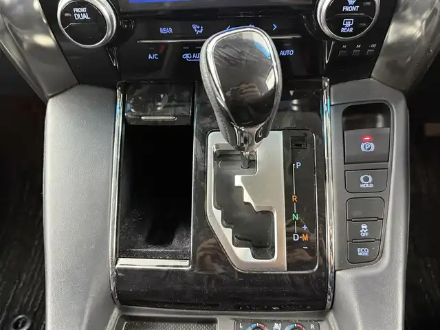 トヨタ アルファード S Cパッケージ 愛知県 2020(令2)年 5.3万km ホワイトパールクリスタルシャイン 純正メーカーディスプレイオーディオナビ/バックカメラ/フリップダウンモニター/両側パワースライドドア/合皮シート/デジタルインナーミラー/ブラインドスポットモニター/プリクラッシュセーフティシステム/レーダークルーズコントロール/純正18インチアルミホイール/LEDヘッドライト/フルセグTV/ドライブレコーダー/シートヒーター/シートベンチレーション/スマートキー/プッシュスタート/電動格納ミラー/ETC