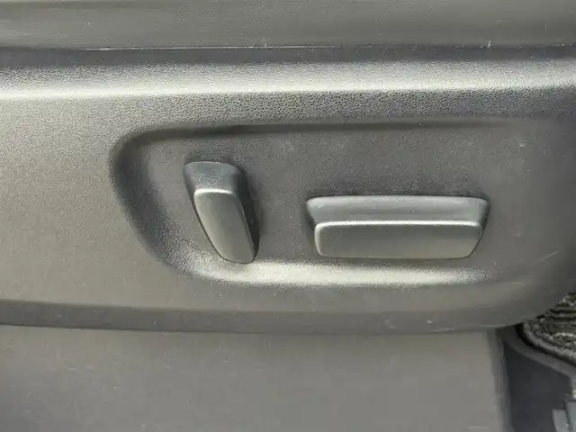 トヨタ アルファード S Cパッケージ 愛知県 2020(令2)年 5.3万km ホワイトパールクリスタルシャイン 純正メーカーディスプレイオーディオナビ/バックカメラ/フリップダウンモニター/両側パワースライドドア/合皮シート/デジタルインナーミラー/ブラインドスポットモニター/プリクラッシュセーフティシステム/レーダークルーズコントロール/純正18インチアルミホイール/LEDヘッドライト/フルセグTV/ドライブレコーダー/シートヒーター/シートベンチレーション/スマートキー/プッシュスタート/電動格納ミラー/ETC