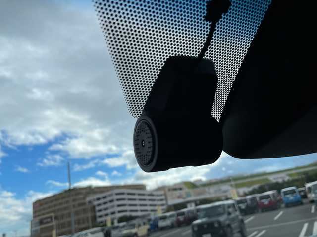 トヨタ ハリアー S 愛知県 2022(令4)年 3.5万km スレートグレーメタリック トヨタセーフティセンス/純正8型ディスプレイオーディオナビ/レーダークルーズコントロール/バックカメラ/コーナーセンサー/純正アルミホイール/ＥＴＣ/レーンキープアシスト/ドライブレコーダー/オートマチックハイビーム/衝突軽減システム/フルセグ/Bluetooth/ステアリングスイッチ/スマートキー/プッシュスタート