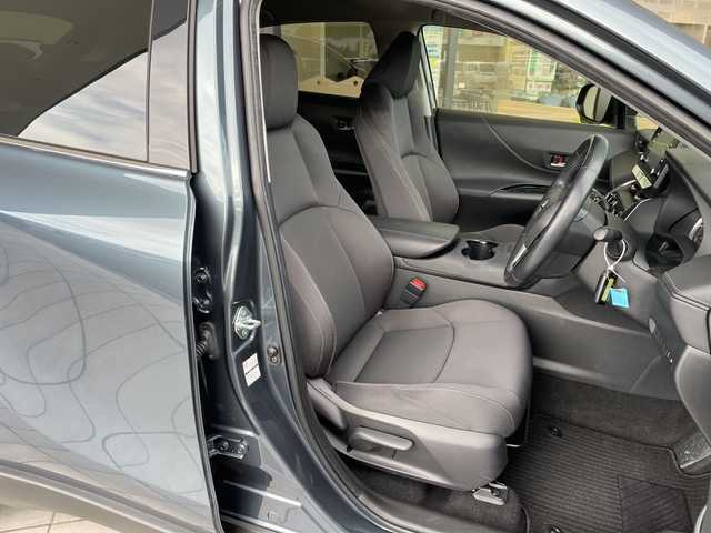 トヨタ ハリアー S 愛知県 2022(令4)年 3.5万km スレートグレーメタリック トヨタセーフティセンス/純正8型ディスプレイオーディオナビ/レーダークルーズコントロール/バックカメラ/コーナーセンサー/純正アルミホイール/ＥＴＣ/レーンキープアシスト/ドライブレコーダー/オートマチックハイビーム/衝突軽減システム/フルセグ/Bluetooth/ステアリングスイッチ/スマートキー/プッシュスタート