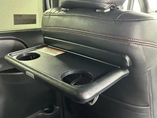 トヨタ ヴォクシー ハイブリッド ZS 煌Ⅱ 佐賀県 2019(令1)年 5.1万km ブラック 純正ディーラー10インチナビ/バックモニター/フルセグテレビ/CD/DVD/BT/SD/FM.AM/プリクラッシュセーフティ/レーンディパーチャーアラート/オートハイビーム/クルーズコントロール/前後ドライブレコーダー/社外シートカバー/ビルトインETC2.0/ステアリングスイッチ/保証書/取扱説明書