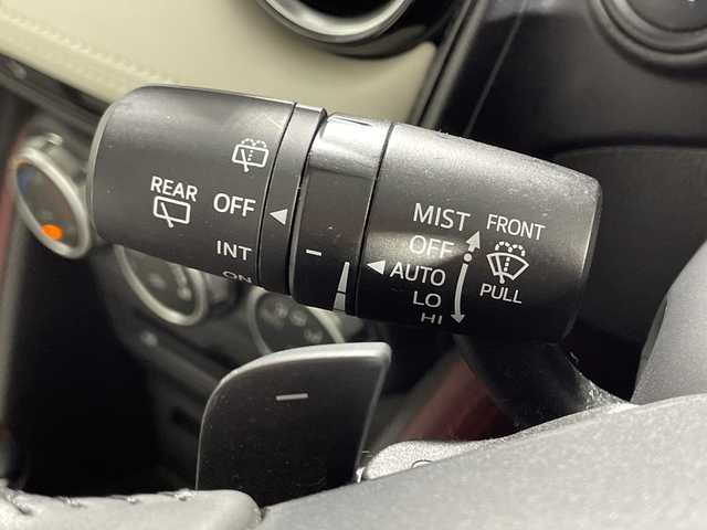 マツダ ＣＸ－３ XD Lパッケージ 神奈川県 2015(平27)年 2.1万km ディープクリスタルブルーマイカ ディーゼルターボ/BOSEプレミアムサウンドシステム/マツダコネクト/フルセグ CD DVD/Bluetooth　USB AM FM　AUX　AM FM/バックカメラ/ｉ－ＡＣＴＩＶＳＥＮＳＥ/マツダクルーズコントロール/ブラインドスポットモニタリング/スマートブレーキサポート/スマートシティブレーキサポート/AT誤発進抑制機能/車線逸脱警報/リアビークルモニタリング/ハイビームコントロール/AFS/アイドリングストップ/純正ビルトインETC/前方ドライブレコーダー/ハーフレザーシート/前席シートヒーター/革巻きステアリング/パドルシフト/プッシュスタート/スマートキー/LEDヘッドランプ/オートライト/純正リアスポイラー/純正18インチアルミホイール/スペアキー