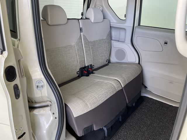 日産 ルークス X 茨城県 2023(令5)年 1.4万km フローズンバニラパール 純正９型ナビ　フルセグＴＶ　パノラミックビューモニター　片側パワースライドドア　アイドリングストップ　衝突軽減ブレーキ　純正フロアマット　コーナーセンサー　スマートキー　純正フロアマット　禁煙車