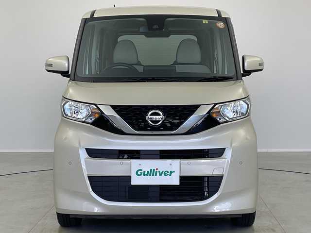 日産 ルークス X 茨城県 2023(令5)年 1.4万km フローズンバニラパール 純正９型ナビ　フルセグＴＶ　パノラミックビューモニター　片側パワースライドドア　アイドリングストップ　衝突軽減ブレーキ　純正フロアマット　コーナーセンサー　スマートキー　純正フロアマット　禁煙車