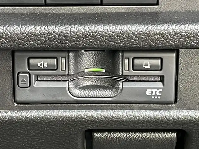 スズキ ハスラー タフワイルド・ターボ 東京都 2025(令7)年 0.2万km クールカーキPM 純正ナビ/バックカメラ/フルセグTV/スズキセーフティセンス/・デュアルカメラブレーキサポート/・誤発進抑制機能/・車線逸脱警報機能・抑制機能/・ふらつき警報機能/・先行車発進お知らせ機能/・アダプティブクルーズコントロール/ETC/ミラー型ドライブレコーダー/社外AW15インチ/純正AWタイヤ付き4本セット車載/革調シートカバー/柿本スポーツマフラー/純正フロアマット/パドルシフト/純正サイドバイザー