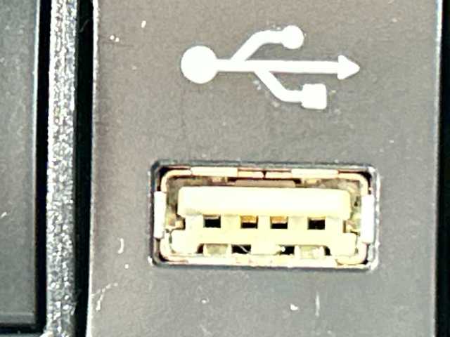 トヨタ ヤリスクロス ハイブリッド Z 道北・旭川 2021(令3)年 5.5万km ブラックマイカ/センシュアルレッドマイカ /寒冷地仕様//禁煙車//4WD//純正ディスプレイナビ/BT/USB/フルセグ//MOPトヨタチームメイト//MOPステアリングヒーター//MOPパノラミックビューモニター//MOPハンズフリーパワーバックドア//トヨタセーフティセンス/LTS/PCS/BSM/RCTA/PKSB/RSA/レーダークルーズコントロール/オートマチックハイビーム//オートライト//ミラーヒーター//前席シートヒーター//運転席パワーシート//ハーフレザー//ダウンヒルアシスト//LEDヘッドライト//フォグランプ//ステアリングスイッチ//ETC//純正フロアマット//保証書//取扱説明書