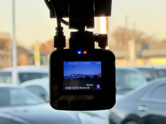 ダイハツ トール カスタムG ターボ 東京都 2021(令3)年 1.5万km パールホワイトⅢ 社外メモリナビ/パノラミックビューモニター/両側パワースライドドア/ETC/ドライブレコーダー/スマートキー/LEDヘッドライト/スマートアシスト/衝突軽減ブレーキ/レーンキープアシスト/レーダークルーズコントロール/コーナーセンサー/ステアリングスイッチ/純正15インチAW