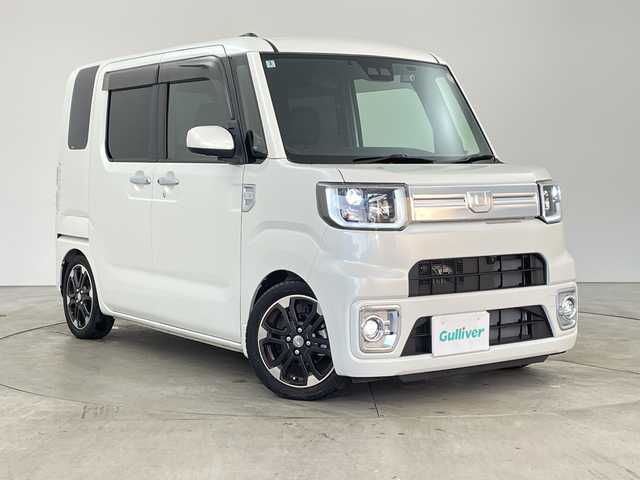 ダイハツ ウェイク G ターボ リミテッド SAⅢ 兵庫県 2020(令2)年 2.1万km パールホワイトⅢ ・純正8インチナビ/・フルセグ・BT・DVD・HDMI・USB/・全方位カメラ/・両側パワースライドドア/・ETC/・社外前方ドライブレコーダー/・スマートアシストIII/・衝突軽減ブレーキ/・レーンキープアシスト/・オートハイビーム/・誤発進抑制機能/・ステアリングスイッチ/・スマートキー/・プッシュスタート/・LEDヘッドライト/・フォグランプ/・オートライト/・社外マフラー/・純正16インチアルミホイール