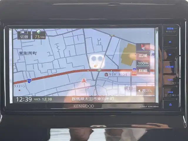 スズキ クロスビー HYBRID MV 群馬県 2021(令3)年 1.7万km キャラバンアイボリーパールメタリック/ホワイト 2トーンルーフ 純正メモリナビ/（USB/Bluetooth/iPod/フルセグテレビ）/バックカメラ/セーフティサポート/・デュアルカメラブレーキサポート/・車線維持支援機能/・車線逸脱警報機能/・ふらつき警報機能/・誤発進抑制機能（前方/後方）/・先行車発進お知らせ機能/・アダプティブクルーズコントロール/・ハイビームアシスト/・後退時ブレーキサポート/・リアパーキングセンサー/シートヒーター/パドルシフト/プッシュスタート/ETC/LEDヘッドライト/純正フロアマット/取扱説明書/保証書/スペアキー