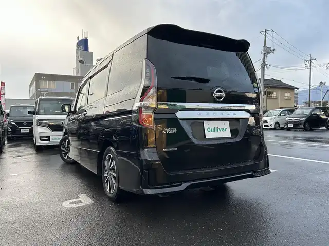 日産 セレナ