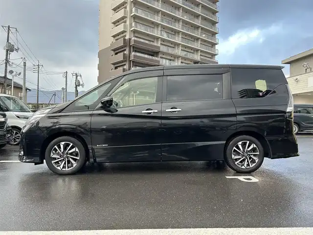 日産 セレナ