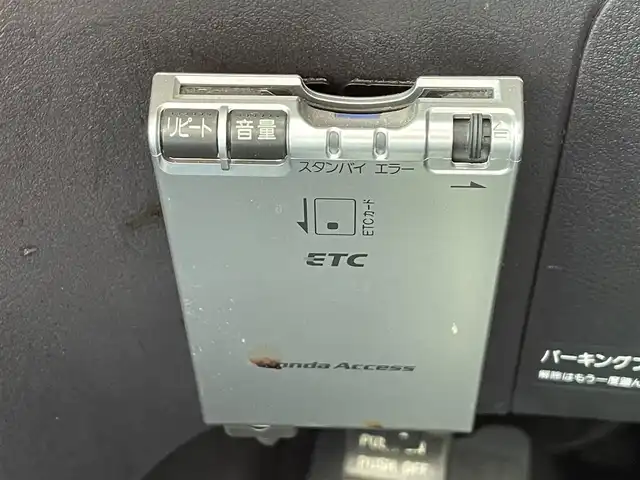 ホンダ ＣＲ－Ｖ ZL 千葉県 2006(平18)年 10.9万km ナイトホークブラックパール ビークルスタビリティアシスト（VSA）/純正HDDインターナビゲーション/（CD/DVD/MSV/ラジオ）/本革シート/バックカメラ/ETC/ステアリングスイッチ/前席パワーシート/前席シートヒーター/電格ミラー/ドアバイザー/純正フロアマット/純正18インチアルミホイール