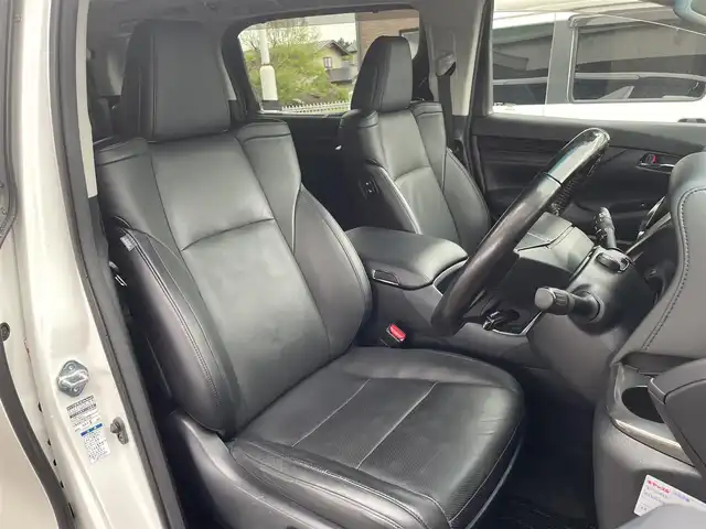 トヨタ ヴェルファイア ハイブリット ZR Gエディション 岩手県 2018(平30)年 4.8万km ホワイトパールクリスタルシャイン 4WD/フルエアロ（モデリスタ）/純正10インチナビ/前方ドライブレコーダー/純正フリップダウンモニター/トヨタセーフティーセンス/・レーントレーシングアシスト/・クリアランスソナー/・パーキングサポートブレーキ/・プリクラッシュセーフティー/・ロードサインアシスト/両側パワースライドドア/アダプティブクルーズコントロール/パワーバックドア/パワーシート/シートメモリー/全席シートヒーター/D/N席シートエアコン/ステアリングスイッチ/ステアリングヒーター/AC100V電源/デジタルインナーミラー/三眼LEDヘッドライト/LEDフォグランプ/オートライト/アダプティブハイビーム/LEDコーナリングランプ/LEDシーケンシャルターンランプ/AM/FM/CD/DVD/USB/HDMI/Bluetooth/ビルトインETC2.0/純正17インチアルミホイール/純正フロアマット/プッシュスタート/スマートキー/スペアキー/保証書/取扱説明書