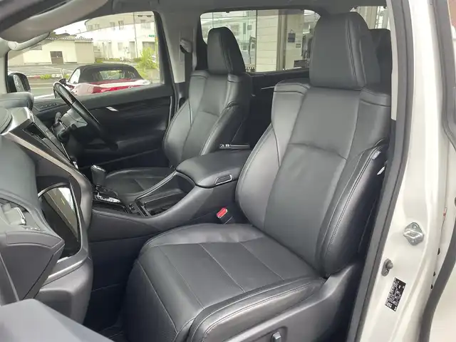 トヨタ ヴェルファイア ハイブリット ZR Gエディション 岩手県 2018(平30)年 4.8万km ホワイトパールクリスタルシャイン 4WD/フルエアロ（モデリスタ）/純正10インチナビ/前方ドライブレコーダー/純正フリップダウンモニター/トヨタセーフティーセンス/・レーントレーシングアシスト/・クリアランスソナー/・パーキングサポートブレーキ/・プリクラッシュセーフティー/・ロードサインアシスト/両側パワースライドドア/アダプティブクルーズコントロール/パワーバックドア/パワーシート/シートメモリー/全席シートヒーター/D/N席シートエアコン/ステアリングスイッチ/ステアリングヒーター/AC100V電源/デジタルインナーミラー/三眼LEDヘッドライト/LEDフォグランプ/オートライト/アダプティブハイビーム/LEDコーナリングランプ/LEDシーケンシャルターンランプ/AM/FM/CD/DVD/USB/HDMI/Bluetooth/ビルトインETC2.0/純正17インチアルミホイール/純正フロアマット/プッシュスタート/スマートキー/スペアキー/保証書/取扱説明書