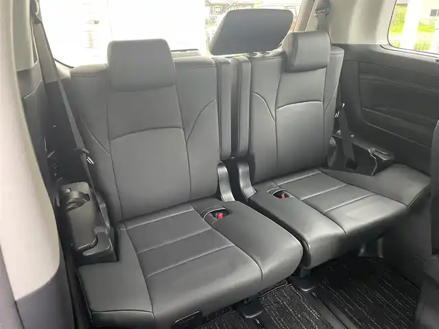 トヨタ ヴェルファイア ハイブリット ZR Gエディション 岩手県 2018(平30)年 4.8万km ホワイトパールクリスタルシャイン 4WD/フルエアロ（モデリスタ）/純正10インチナビ/前方ドライブレコーダー/純正フリップダウンモニター/トヨタセーフティーセンス/・レーントレーシングアシスト/・クリアランスソナー/・パーキングサポートブレーキ/・プリクラッシュセーフティー/・ロードサインアシスト/両側パワースライドドア/アダプティブクルーズコントロール/パワーバックドア/パワーシート/シートメモリー/全席シートヒーター/D/N席シートエアコン/ステアリングスイッチ/ステアリングヒーター/AC100V電源/デジタルインナーミラー/三眼LEDヘッドライト/LEDフォグランプ/オートライト/アダプティブハイビーム/LEDコーナリングランプ/LEDシーケンシャルターンランプ/AM/FM/CD/DVD/USB/HDMI/Bluetooth/ビルトインETC2.0/純正17インチアルミホイール/純正フロアマット/プッシュスタート/スマートキー/スペアキー/保証書/取扱説明書