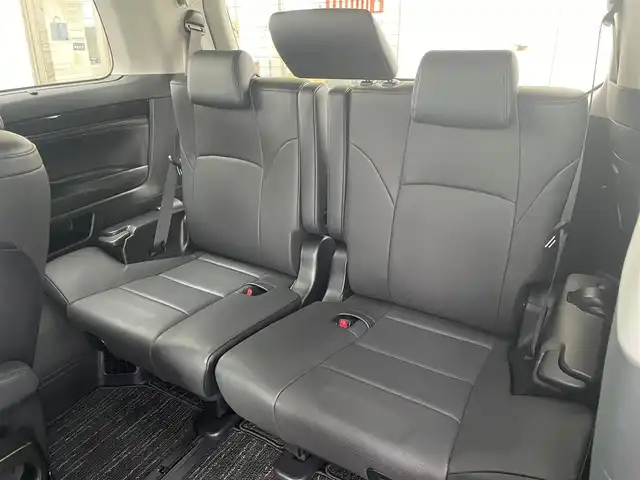 トヨタ ヴェルファイア ハイブリット ZR Gエディション 岩手県 2018(平30)年 4.8万km ホワイトパールクリスタルシャイン 4WD/フルエアロ（モデリスタ）/純正10インチナビ/前方ドライブレコーダー/純正フリップダウンモニター/トヨタセーフティーセンス/・レーントレーシングアシスト/・クリアランスソナー/・パーキングサポートブレーキ/・プリクラッシュセーフティー/・ロードサインアシスト/両側パワースライドドア/アダプティブクルーズコントロール/パワーバックドア/パワーシート/シートメモリー/全席シートヒーター/D/N席シートエアコン/ステアリングスイッチ/ステアリングヒーター/AC100V電源/デジタルインナーミラー/三眼LEDヘッドライト/LEDフォグランプ/オートライト/アダプティブハイビーム/LEDコーナリングランプ/LEDシーケンシャルターンランプ/AM/FM/CD/DVD/USB/HDMI/Bluetooth/ビルトインETC2.0/純正17インチアルミホイール/純正フロアマット/プッシュスタート/スマートキー/スペアキー/保証書/取扱説明書
