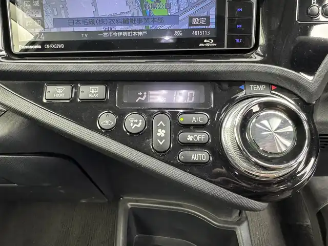 トヨタ アクア G G’s 愛知県 2016(平28)年 6.7万km ライムホワイトパールクリスタルシャイン 社外ナビ　/（フルセグ／ＢＴ／ＣＤ／ＤＶＤ）　/クルーズコントロール　/バックモニター　/衝突軽減システム　/レーンキープアシスト　/ハーフレザーシート　/前席シートヒーター　/ドライブレコーダー　/ETC　/純正AW