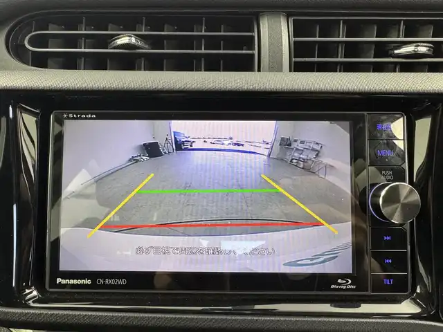 トヨタ アクア G G’s 愛知県 2016(平28)年 6.7万km ライムホワイトパールクリスタルシャイン 社外ナビ　/（フルセグ／ＢＴ／ＣＤ／ＤＶＤ）　/クルーズコントロール　/バックモニター　/衝突軽減システム　/レーンキープアシスト　/ハーフレザーシート　/前席シートヒーター　/ドライブレコーダー　/ETC　/純正AW