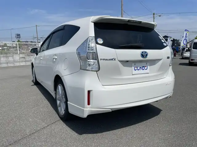トヨタ プリウス α S ツーリングセレクション 大阪府 2012(平24)年 7.6万km ホワイトパールクリスタルシャイン (株)IDOMが運営する【じしゃロン堺店】の自社ローン専用車両になります。/こちらは現金またはオートローンご利用時の価格です。自社ローンご希望の方は別途その旨お申付け下さい