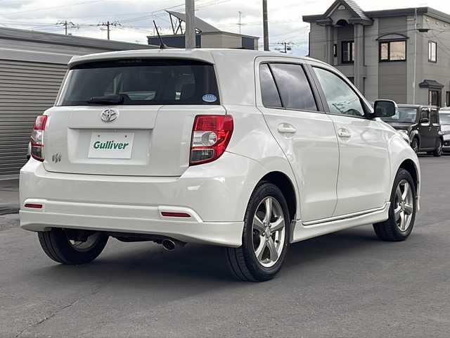 トヨタ イスト 150X 道北・旭川 2014(平26)年 7.9万km ホワイトパールクリスタルシャイン 社外オーディオ/寒冷地仕様/エンジンスターター/フロアマット/フルエアロ/HIDライト/現状スタッドレス/夏タイヤ車載