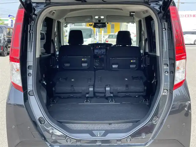 トヨタ ルーミー カスタムG 和歌山県 2020(令2)年 7.3万km ブラックマイカメタリック (株)IDOMが運営する【じしゃロン和歌山店】の自社ローン専用車両になります。こちらは現金またはオートローンご利用時の価格です。自社ローンご希望の方は別途その旨お申付け下さい/純正ナビ/CD/DVD/SD/Bluetooth/フルセグTV/クルーズコントロール/エマージェンシーブレーキ/横滑り防止装置/前後コーナーセンサー/オートマチックハイビーム/バック、フロント、全方位カメラ/ETC2.0