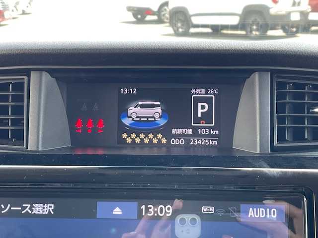 トヨタ ルーミー カスタムG－T 静岡県 2022(令4)年 2.4万km ブラックマイカメタリック ●純正ナビ/(フルセグ/CD/DVD/Bluetooth)/(NSZT-Y68T)/●全方位カメラ/●レーダークルーズコントロール/●衝突被害軽減システム/●レーンキープアシスト/●後方コーナーセンサー/●電動パーキングブレーキ/●オートブレーキホールド/●LEDライト&フォグランプ/●オートライト/●革巻きステアリング/●ステアリングスイッチ/●ETC/●両側パワースライド/●電動格納ウィンカーミラー/●WSRS+ABS/●純正１５インチアルミホイール