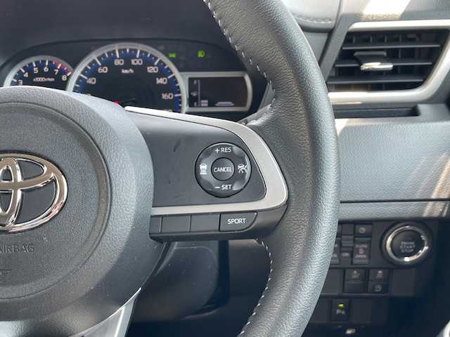 トヨタ ルーミー カスタムG－T 静岡県 2022(令4)年 2.4万km ブラックマイカメタリック ●純正ナビ/(フルセグ/CD/DVD/Bluetooth)/(NSZT-Y68T)/●全方位カメラ/●レーダークルーズコントロール/●衝突被害軽減システム/●レーンキープアシスト/●後方コーナーセンサー/●電動パーキングブレーキ/●オートブレーキホールド/●LEDライト&フォグランプ/●オートライト/●革巻きステアリング/●ステアリングスイッチ/●ETC/●両側パワースライド/●電動格納ウィンカーミラー/●WSRS+ABS/●純正１５インチアルミホイール
