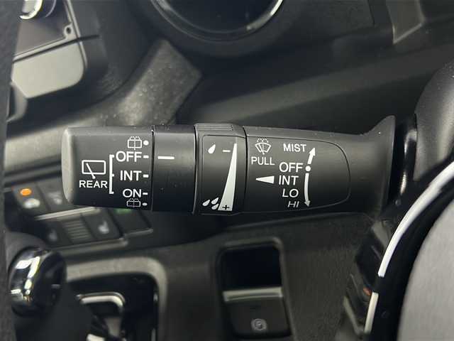 ホンダ Ｎ ＢＯＸ カスタム コーディネートスタイル 愛知県 2024(令6)年 0.2万km メテオロイドグレーメタリック 純正９インチナビ【フルセグ/Bluetooth/CD/DVD/AppleCarPlay　/バックカメラ　LXU-242NBi】/ビルトインＥＴＣ　/ドライブレコーダー　/片側パワースライドドア　/レーンキープアシスト　/衝突軽減ブレーキ/オートマチックハイビーム/オートライト/LEDライト/フォグランプ/前後コーナーセンサー/D席シートヒーター/レーダークルーズコントロール/スマートキー【スペア1本】/純正アルミホイール/純正フロアマット/禁煙車