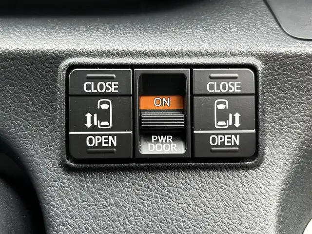 トヨタ シエンタ ハイブリッド G クエロ 静岡県 2019(令1)年 5.2万km ホワイトパールクリスタルシャイン 純正メモリナビ/（AM/FM/CD/DVD/BT)/フルセグTV/バックカメラ/両側パワースライドドア /クルーズコントロール/スマートキー/プッシュスタート/プリクラッシュ セーフティ/レーンキープアシスト/横滑り防止装置/ハーフレザーシート/ビルトインETC2.0/前後コーナーセンサー/パーキングサポートブレーキ/純正１５インチアルミホイール/前後型ドライブレコーダー/純正フロアマット/電格ミラー/ドアバイザー /取り扱い説明書