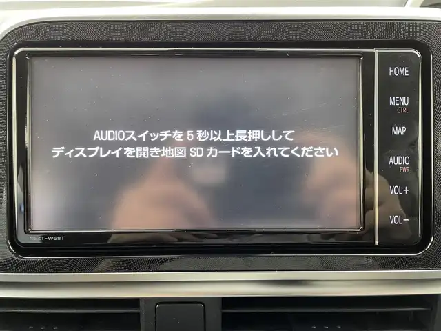 トヨタ シエンタ ハイブリッド G クエロ 大阪府 2019(令1)年 5.2万km ホワイトパールクリスタルシャイン トヨタセーフティセンス/　・衝突軽減ブレーキ/　・プリクラッシュセーフティ　PCS/　・レーンキープアシスト　LKA/　・クルーズコントロール/純正メモリナビ/　AM/FM/CD/DVD/Bluetooth/フルセグTV/バックカメラ/両側パワースライドドア /ハーフレザーシート/LEDオートライト/フォグランプ/スマートキー/プッシュスタート/ビルトインETC2.0/前後コーナーセンサー/パーキングサポートブレーキ/純正１５インチアルミホイール/純正フロアマット/電格ミラー/ドアバイザー
